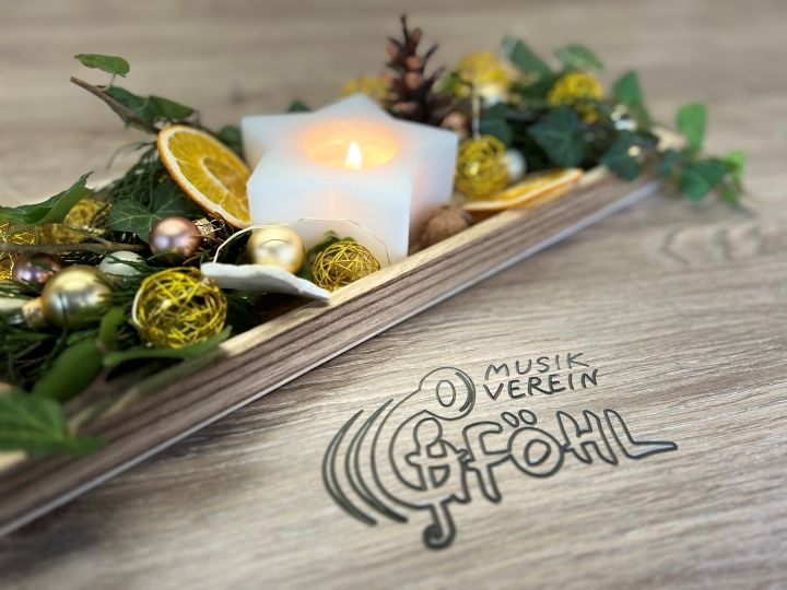weihnachts-neujahrsgruesse-2024_titelbild-1_v2.jpg